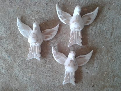 kit com 10 pombinhas divino 10m pintados - Imagem 2