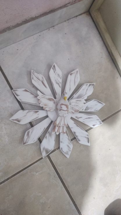 Esplendor com divino em madeira maciça, medindo 40 cm