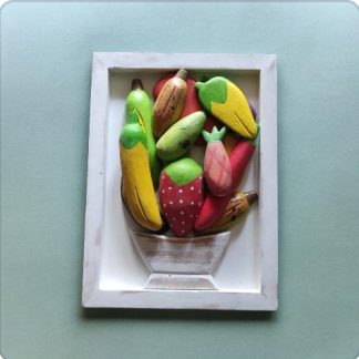Quadro de frutas em madeira maciça, 40 cm.