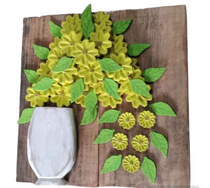 Quadro rústico de flores em madeira maciça, medindo 50 cm