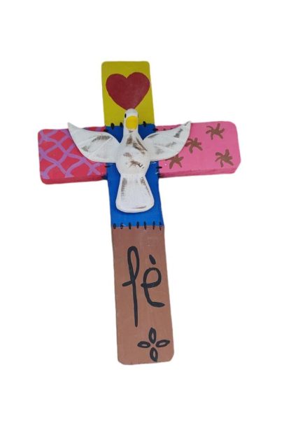Cruz em madeira maciça, medindo 30 cm