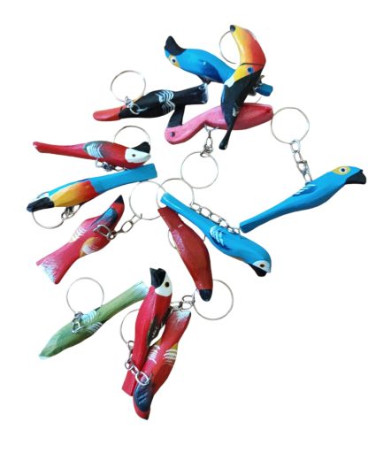 Kit com 3 chaveiros de pássaros em madeira maciça