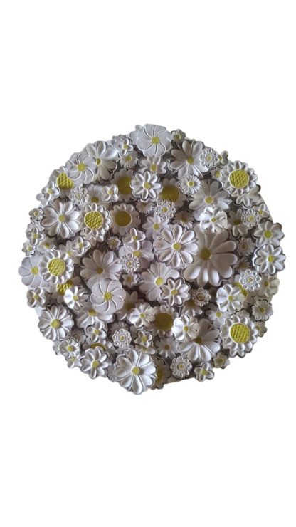 Mandala rústica de flores em madeira maciça, medindo 46 cm