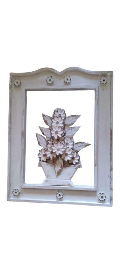 Quadro rústico de flores em madeira maciça, medindo 60 cm
