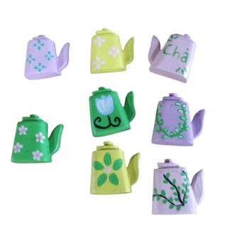 Kit com 8 bules em madeira maciça, medindo 10 cm