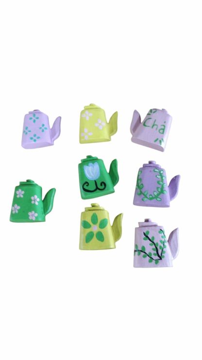 Kit com 6 bules em madeira maciça, medindo 10 cm