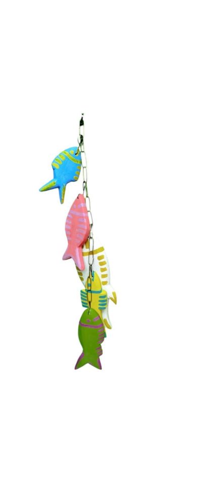 Móbile de peixes em madeira maciça, medindo 40 cm