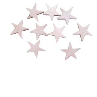 Kit com 3 estrelas em madeira maciça crua, medindo 13 cm