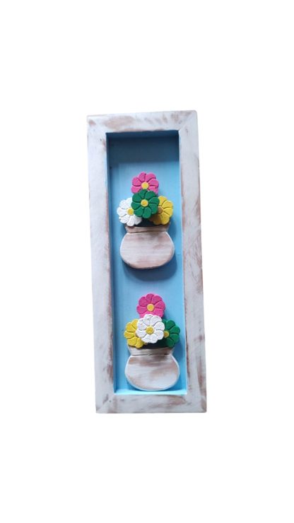 Quadro rústico de flores em madeira maciça, medindo 40 cm